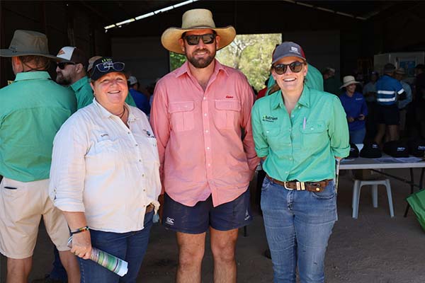 Participants enjoying the field day. (L-R) Sarah Fea, Bear Biologics, Brendan Magee, Elders Beaudesert, and Mikaela Wilkinson, Nutrien Ag Solutions Chinchilla.